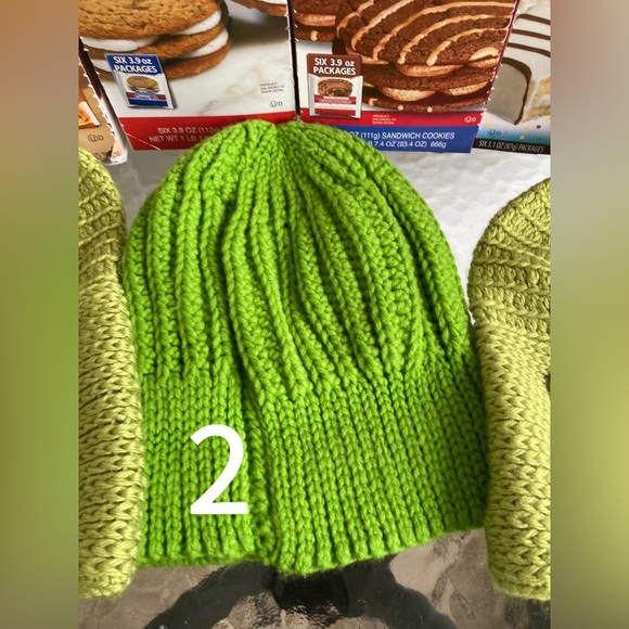 New Handmade Adult/Teen Lime Green Crochet Hat - Picture 8 of 12